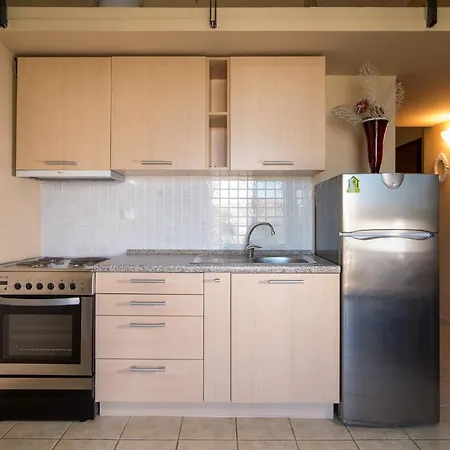 Apartment Maria Pitsioni